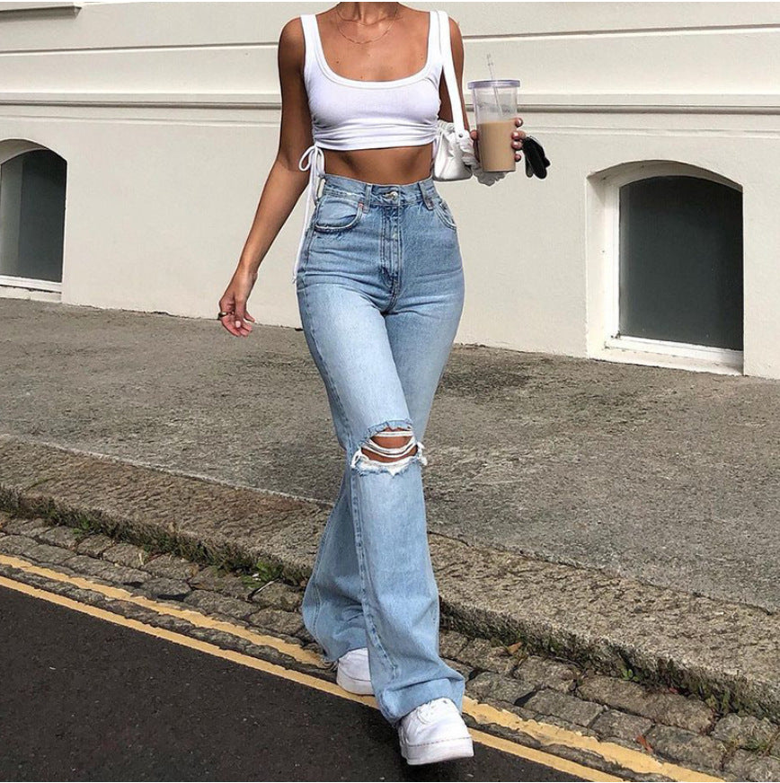 Jean Femme Taille Haute. Style Rétro Évasé avec Détails Usés
